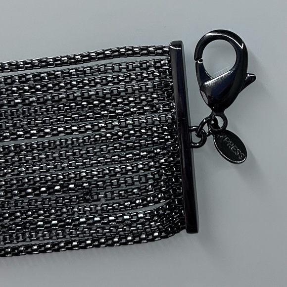 Express Bracelet - Picture 3 of 3